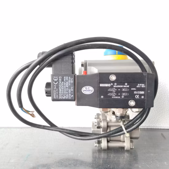 Válvula de esfera flutuante de controle de atuador pneumático com válvula solenóide padrão Pn16 média temperatura geral